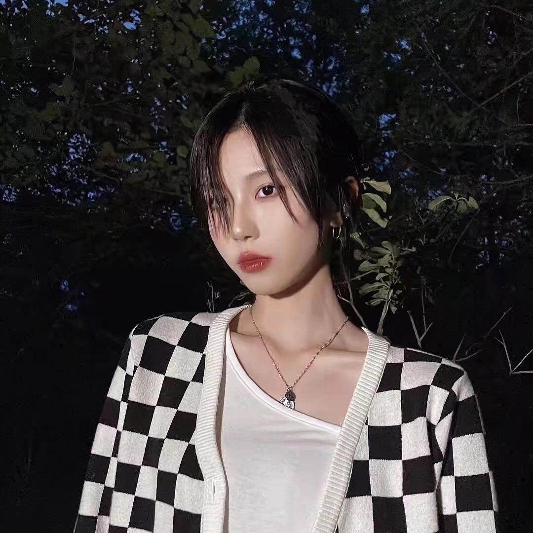 请叫我石爷
