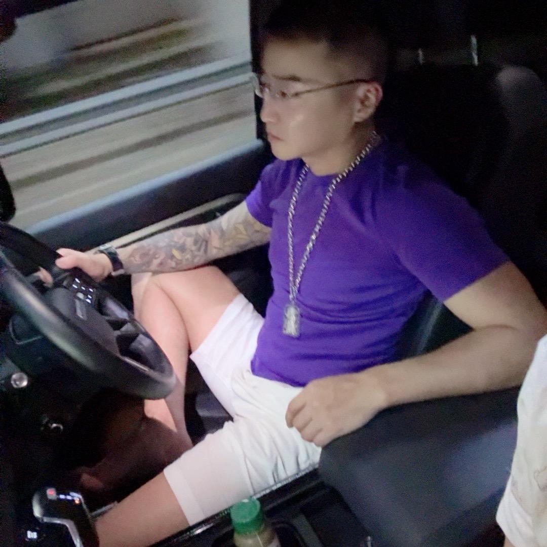 弟弟