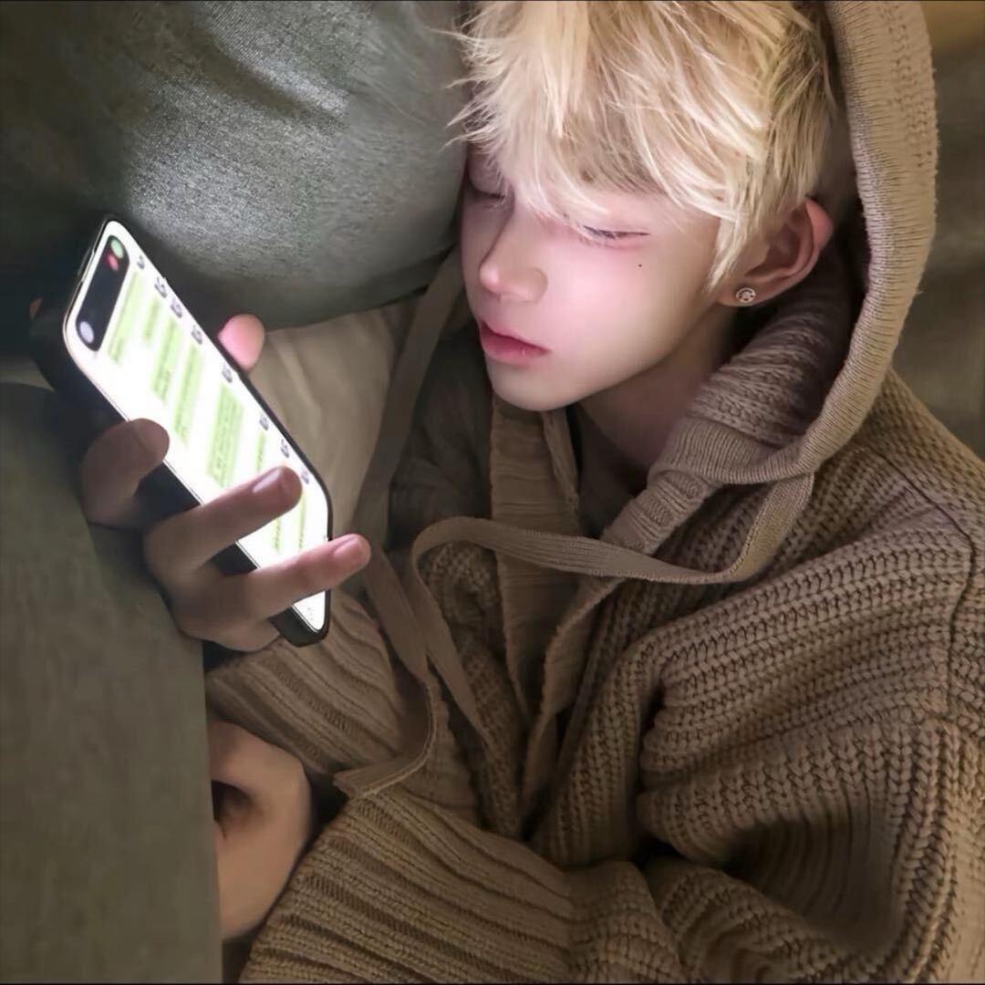 假装在玩sm 然后真把你打死