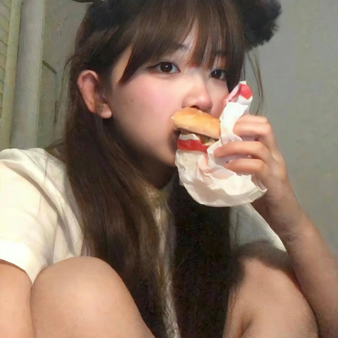 ☾⋆