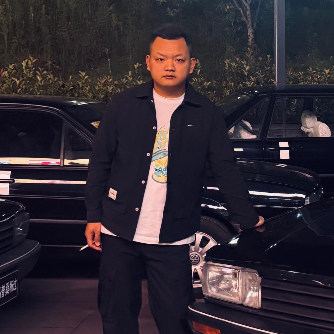 重庆精品普桑车库 （杨浪）