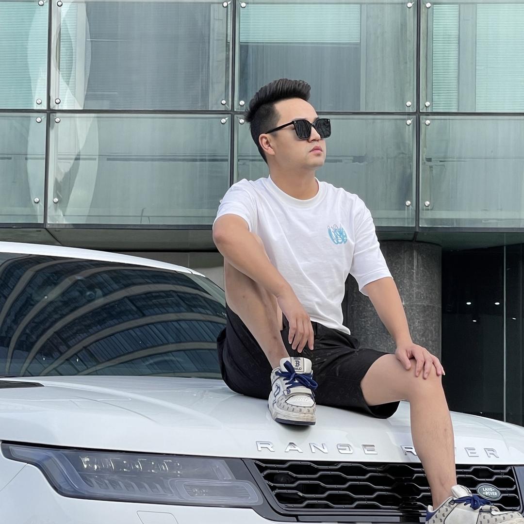 温岭市屹成二手车销售有限公司