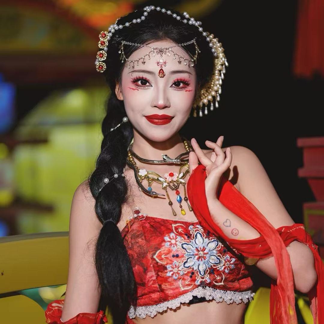 象州梦幻夜-霜霜