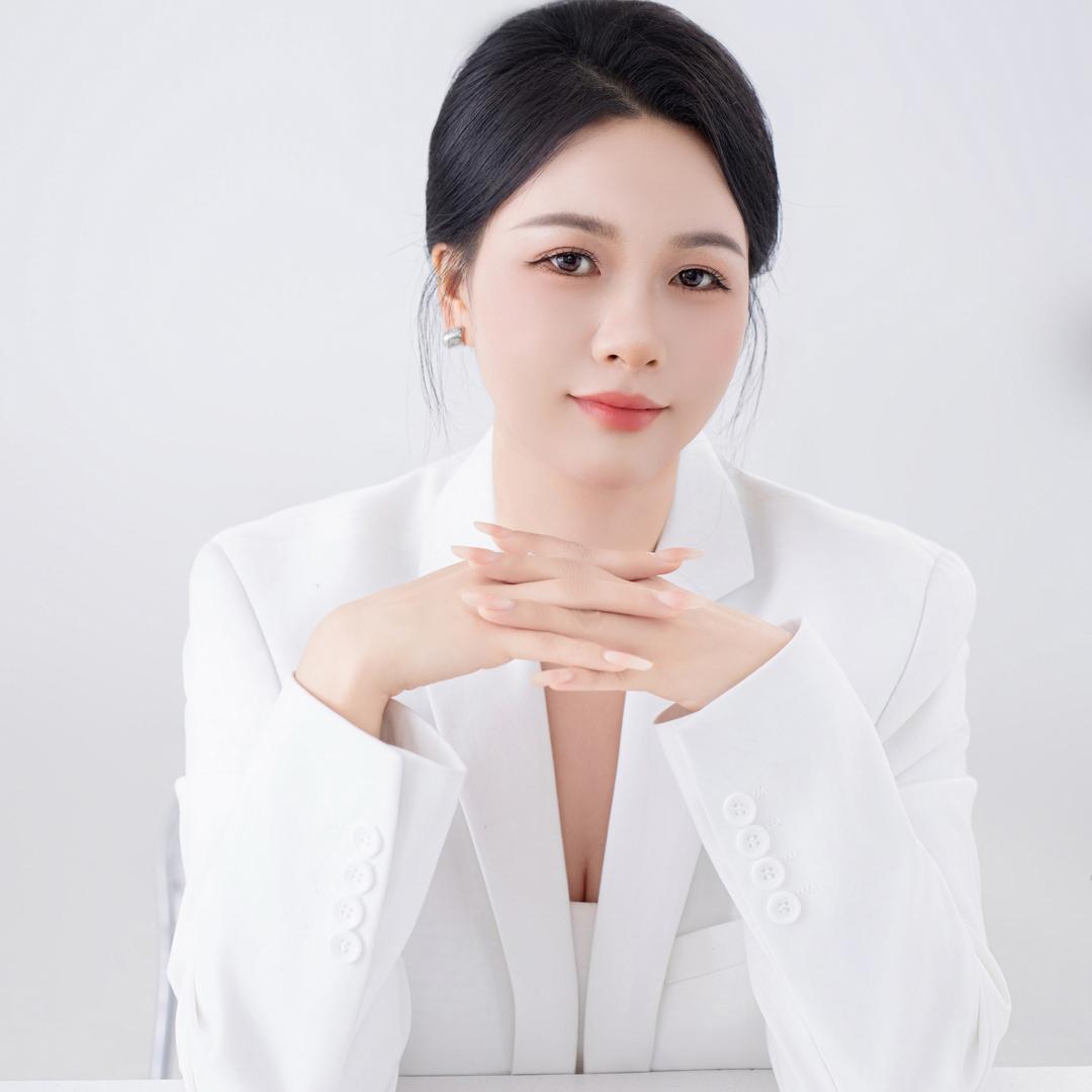 如花家/赣州眉毛团购中创国际城店～华妮