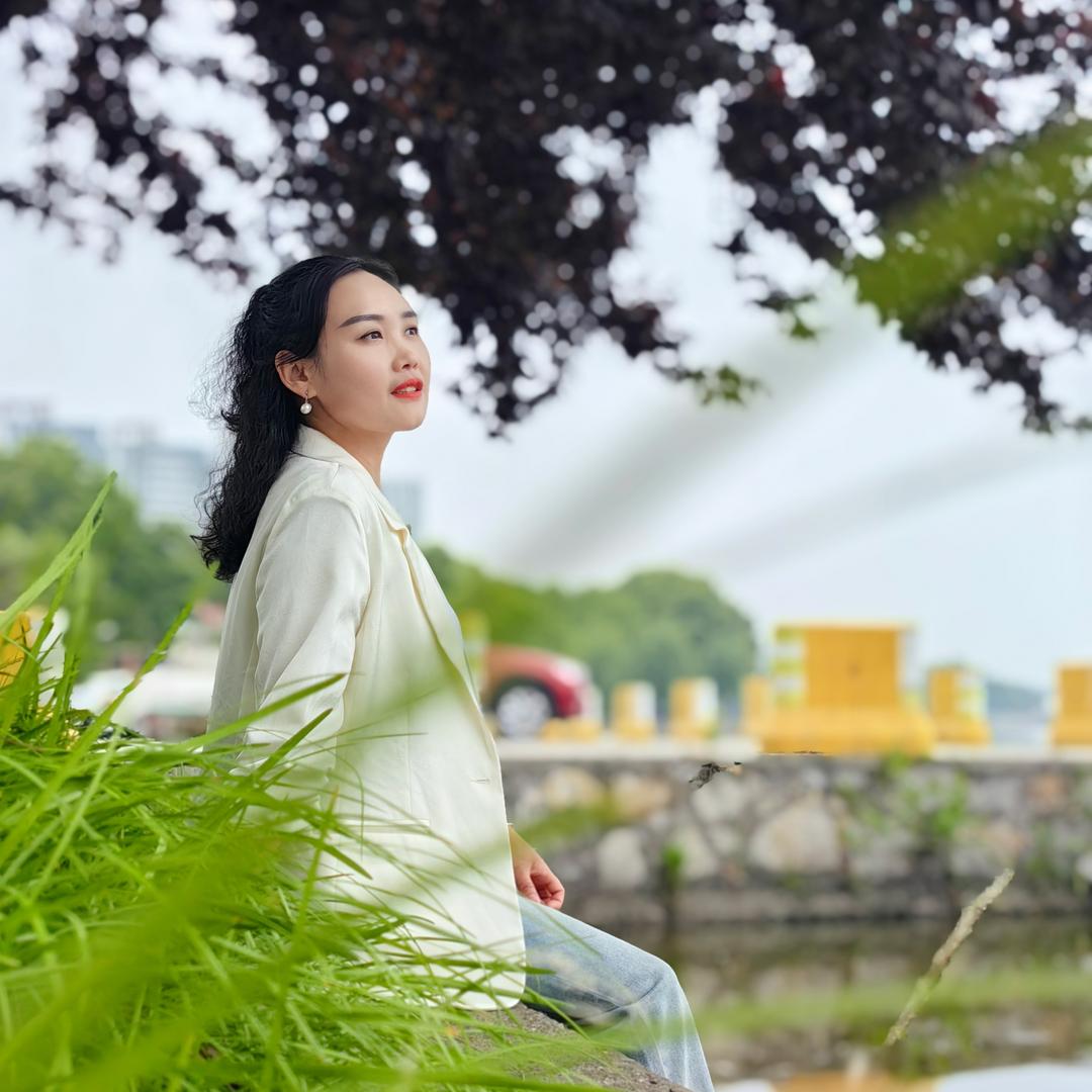 丽吖姐在药房