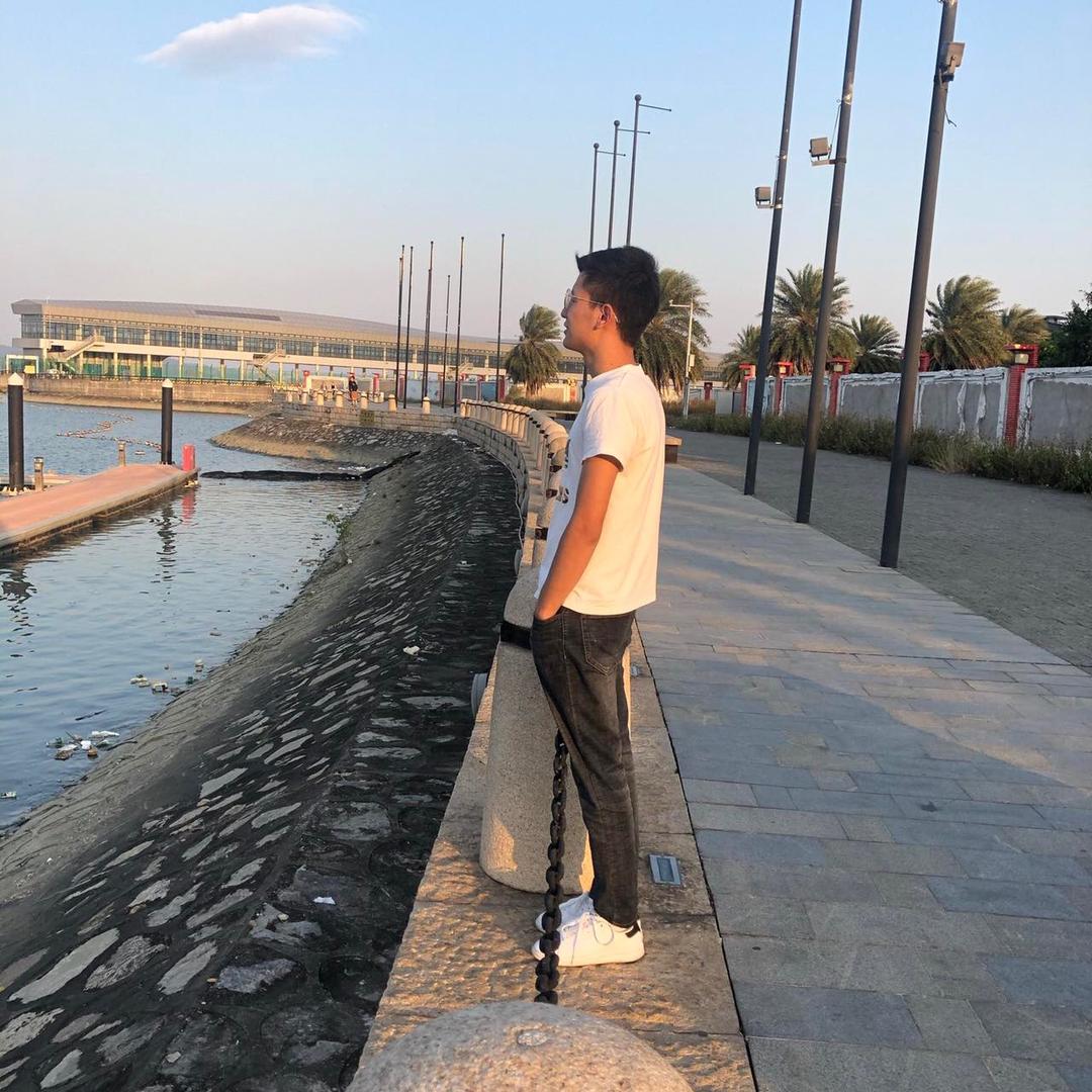 小不点许文强