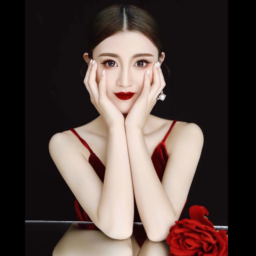 汤女士