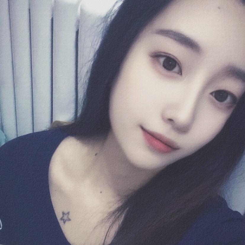 小娜娜吖🎊
