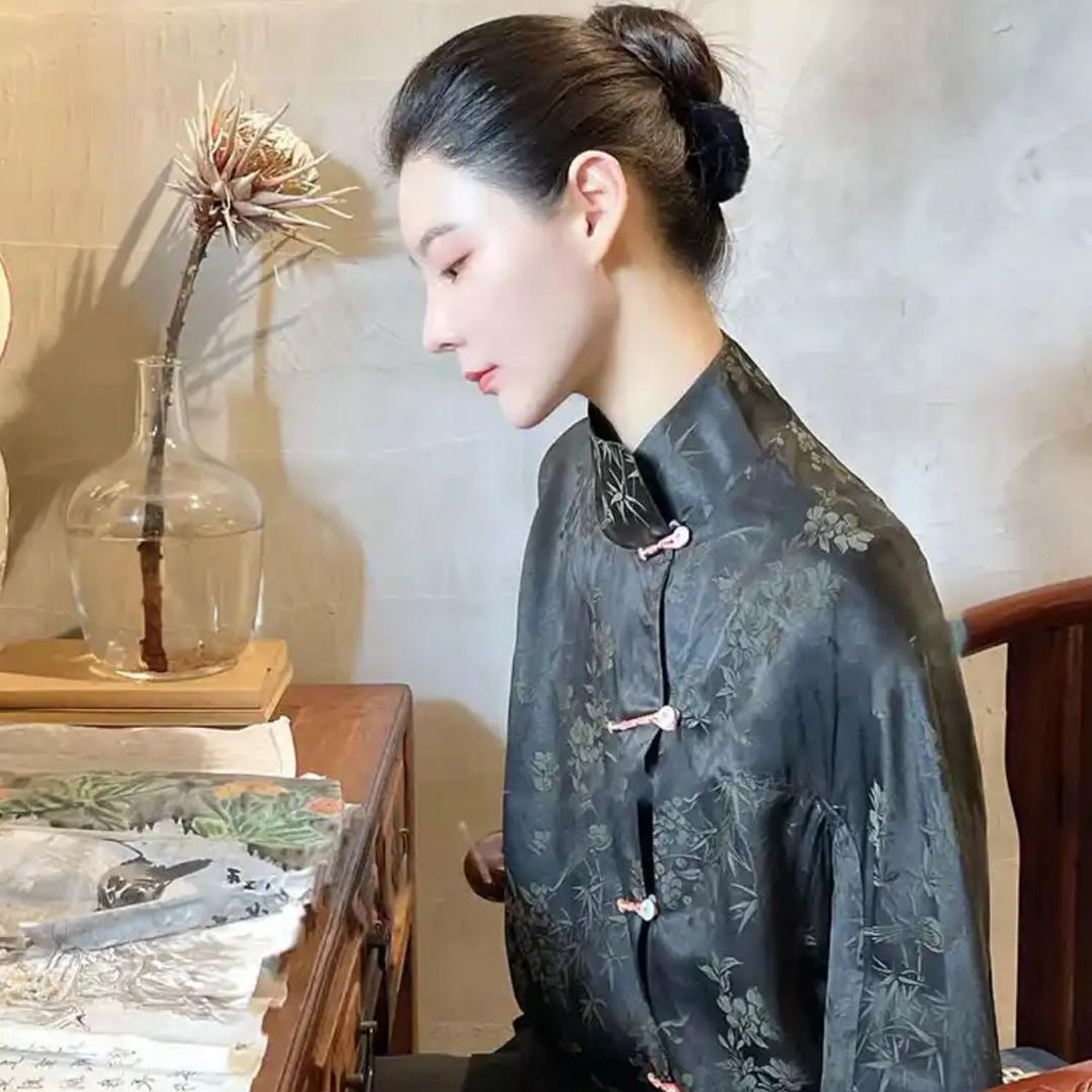 初相遇轻奢女装