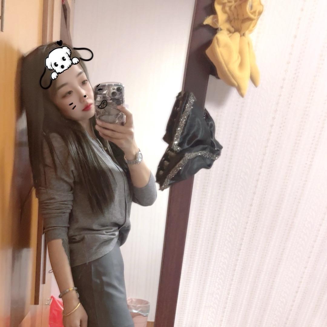 送外卖的小姐姐