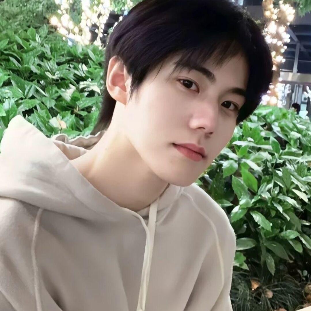 阿伦🔱