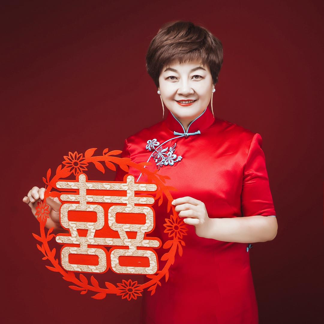 赵丽媛