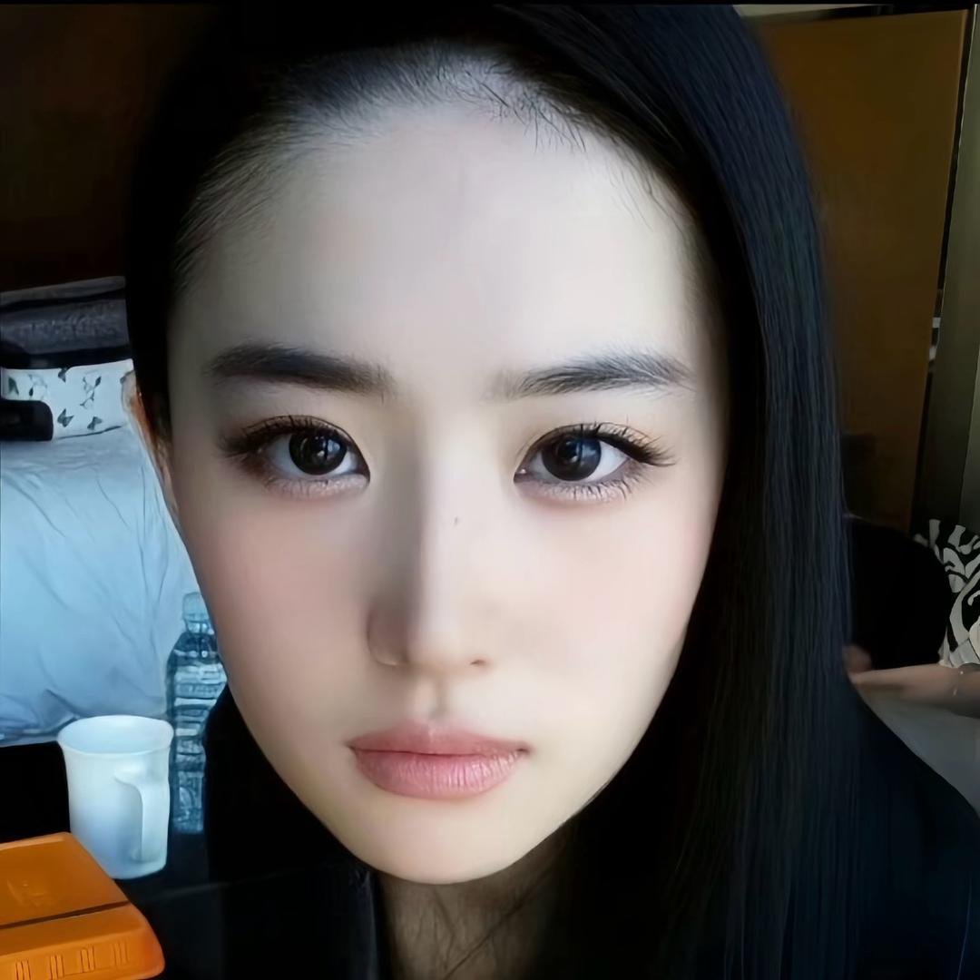 凌晨四点狂吃亡夫贡品