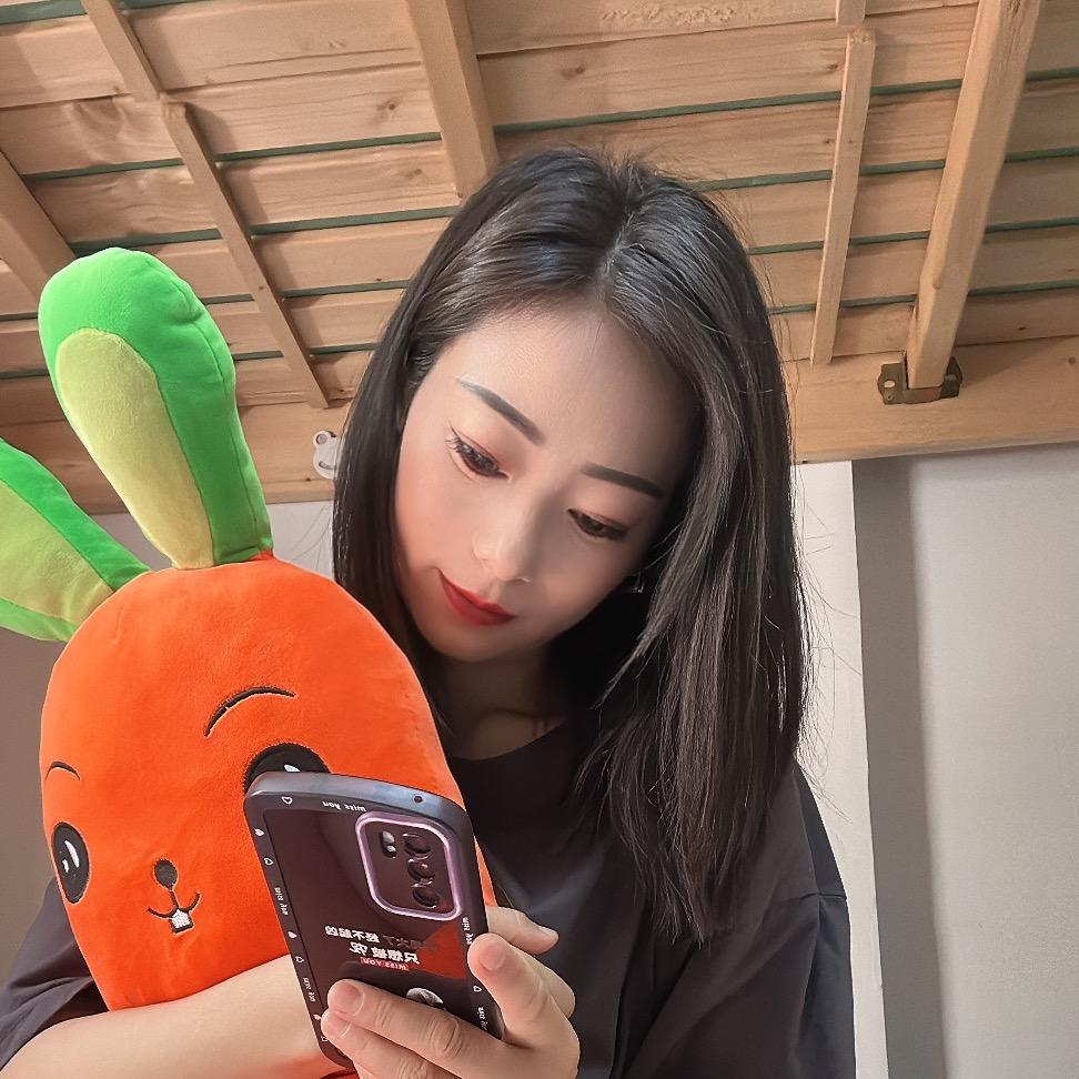 七七