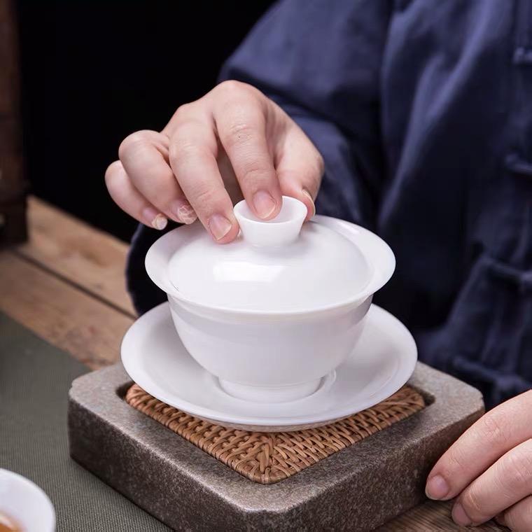 言造餐饮具旗舰店