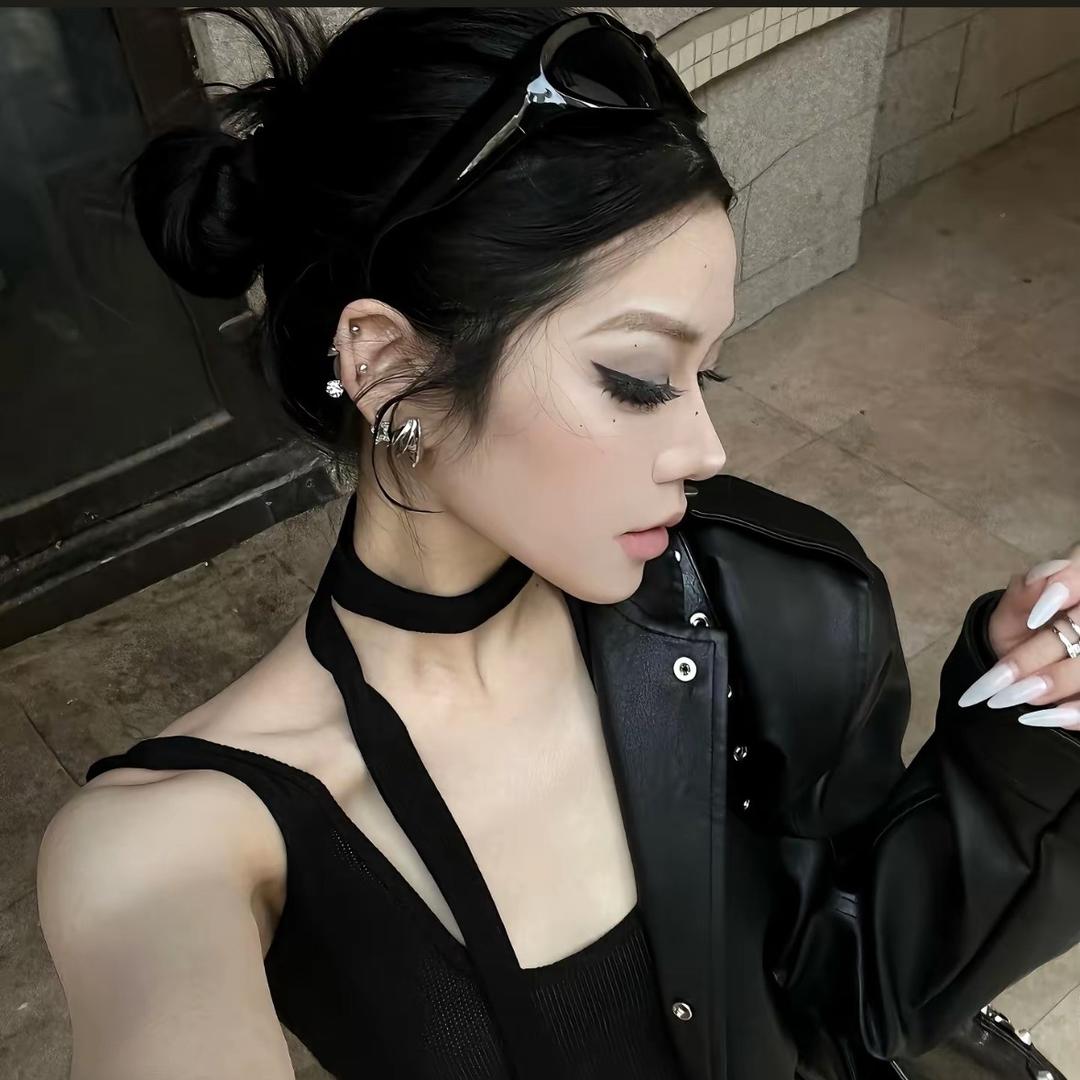 小小玉儿。