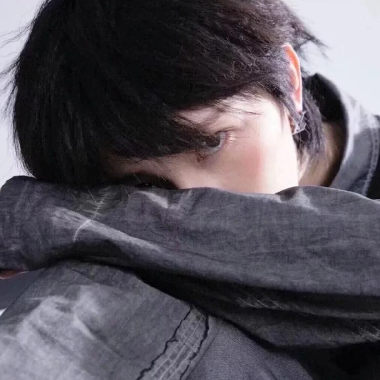 ㅤㅤㅤ￴ ￴超级烦