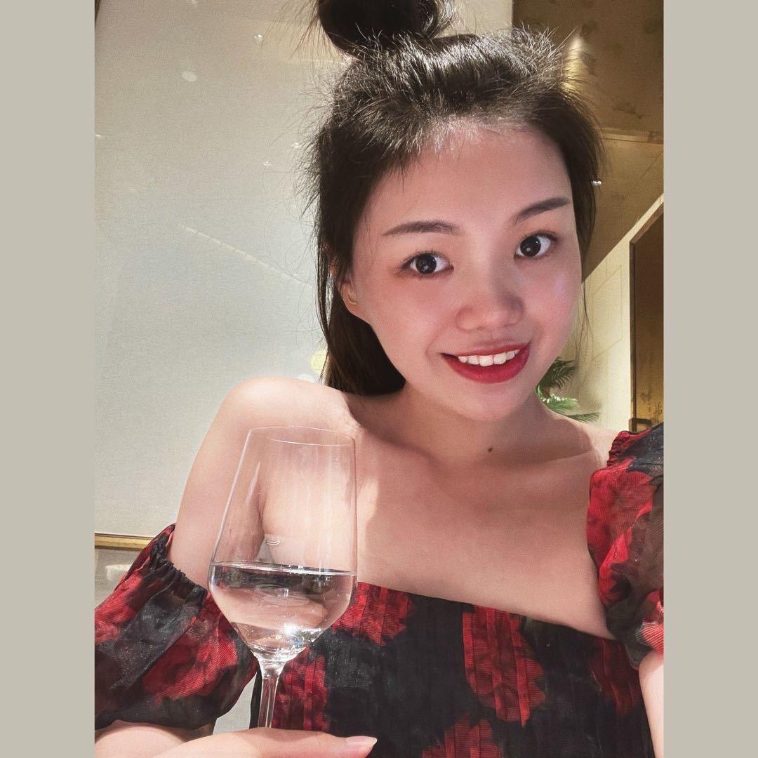 华强北档口老板娘微微