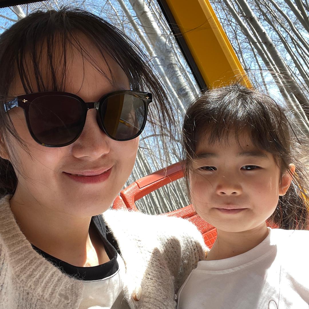 Tina 在练口语