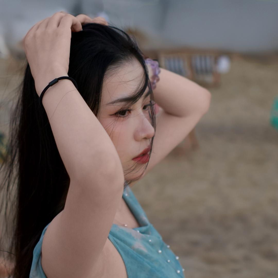 光芒万张女士