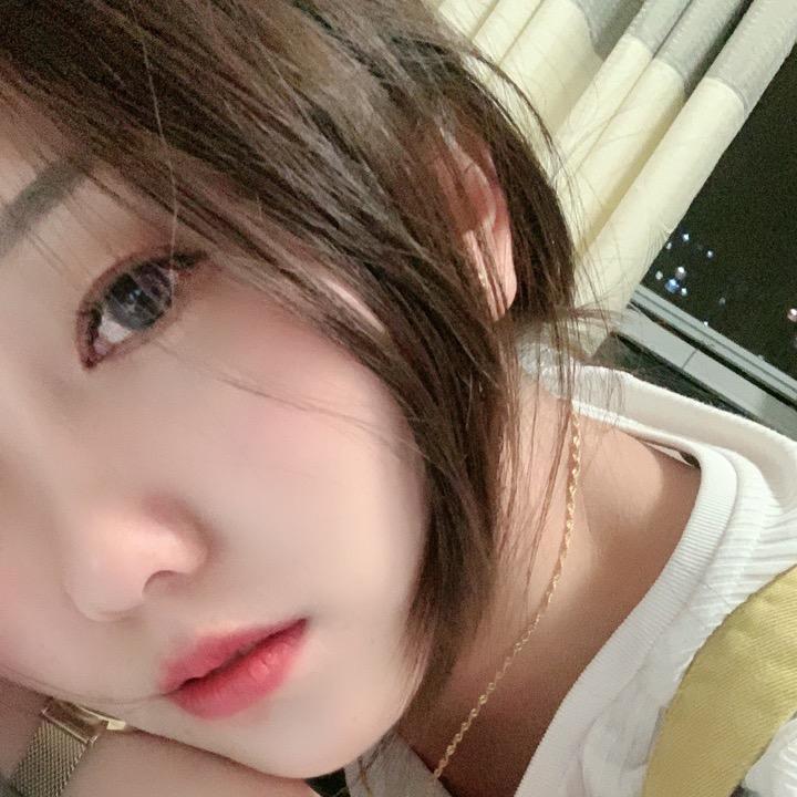 馨馨会吸光