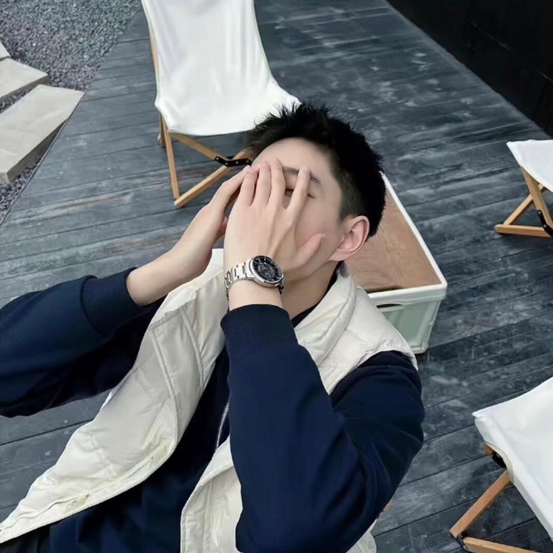 张百万.