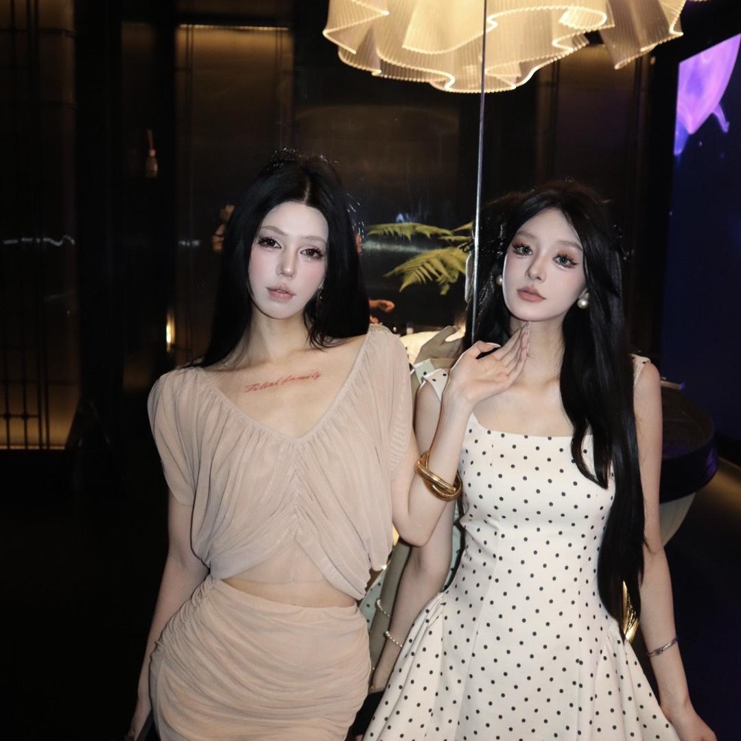 JOJO的长裙