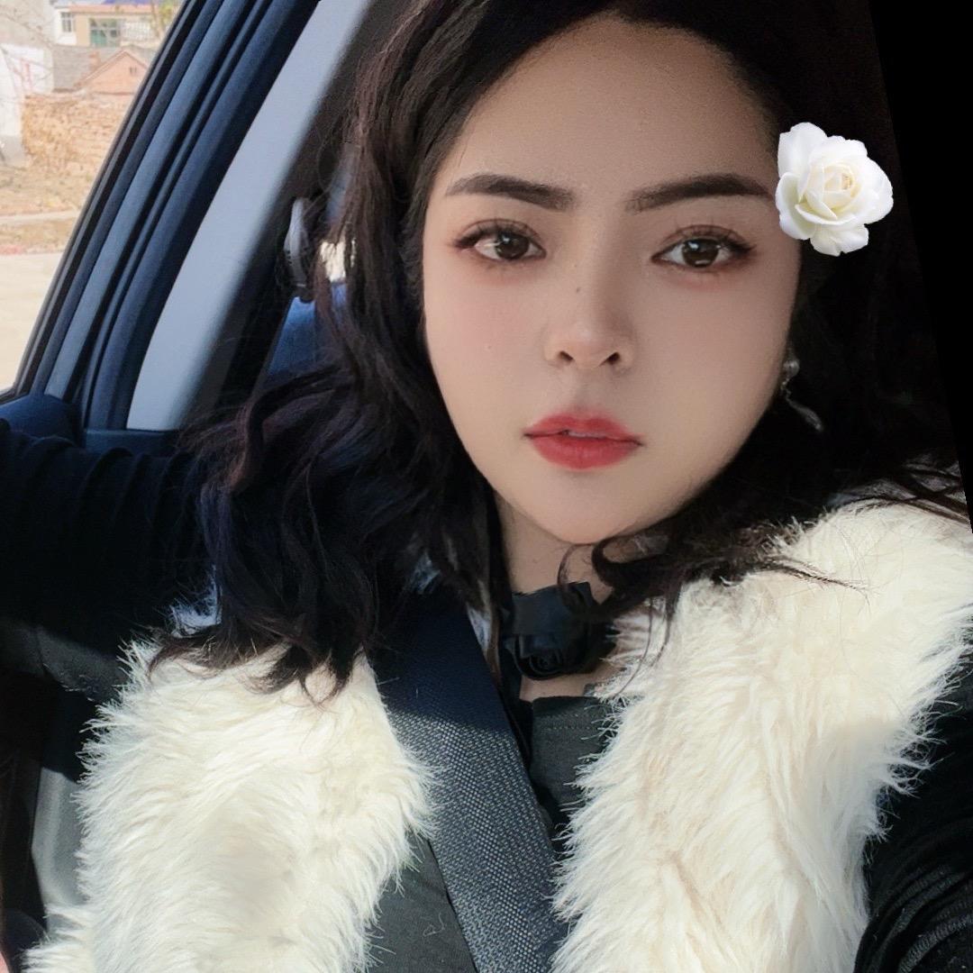 秀儿美容美甲馆