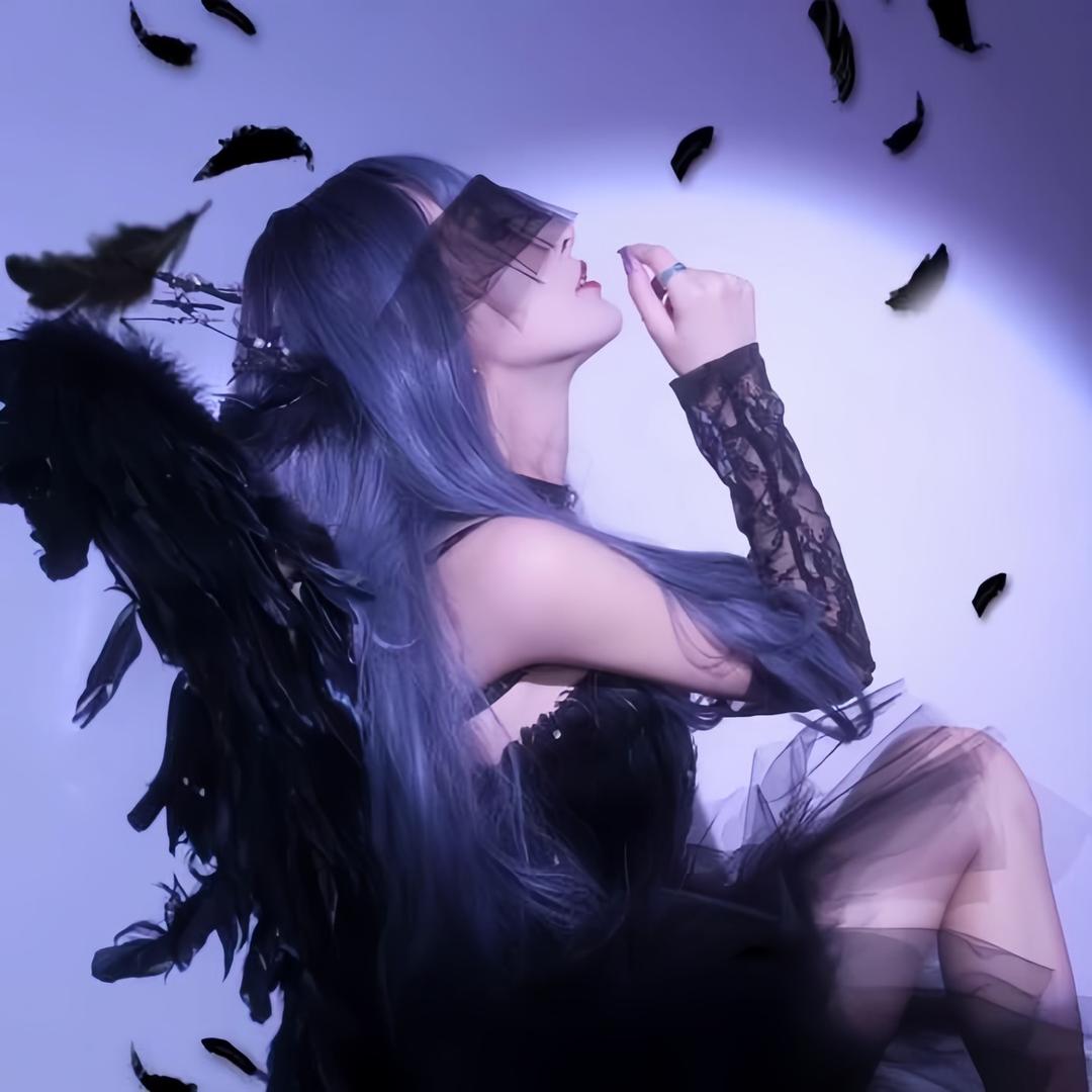堇色➿