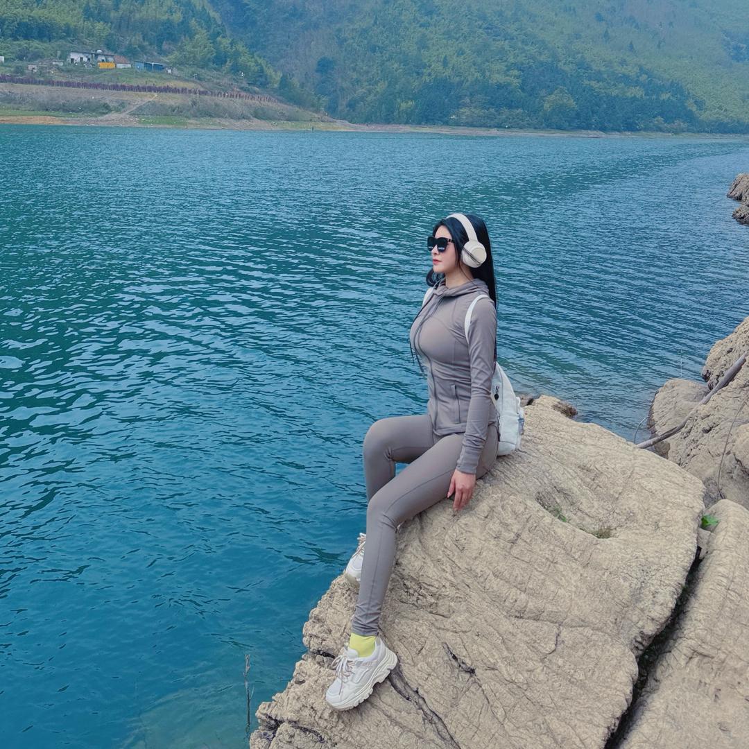 灵之美🦋杜俪俪