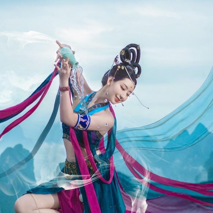 如意飞天 露洋子