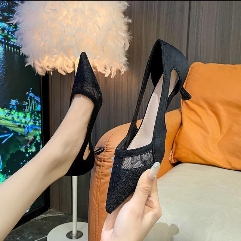 美凯卡冰妮鞋店