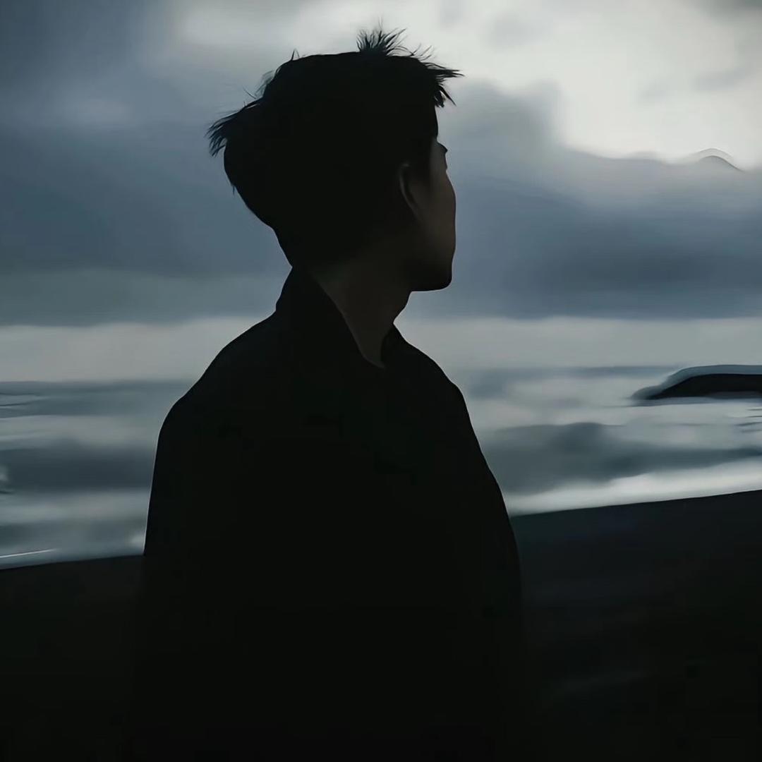 带玫瑰看海