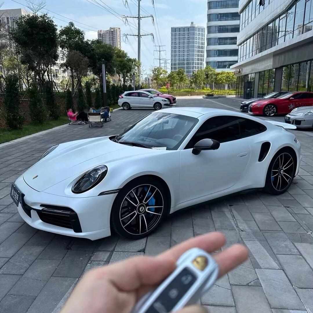 老黎说车（教你如何防拖车）
