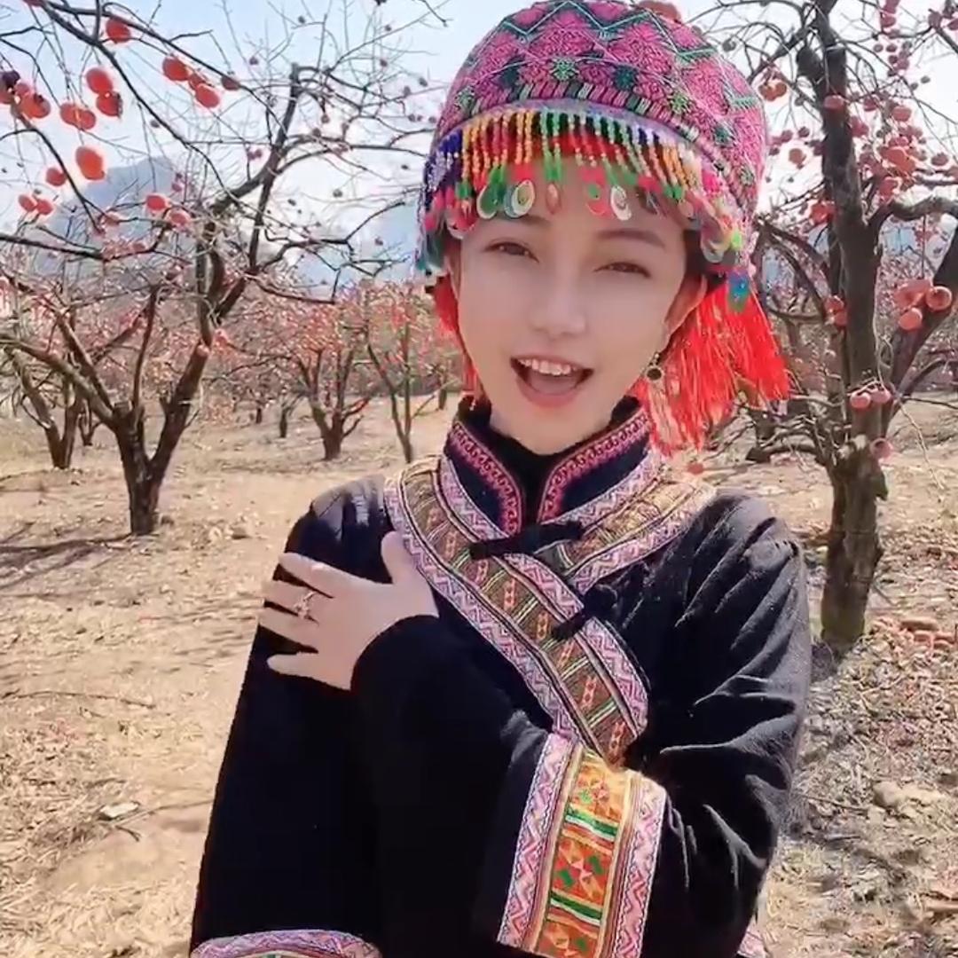 依依爱吃鬼@抖音