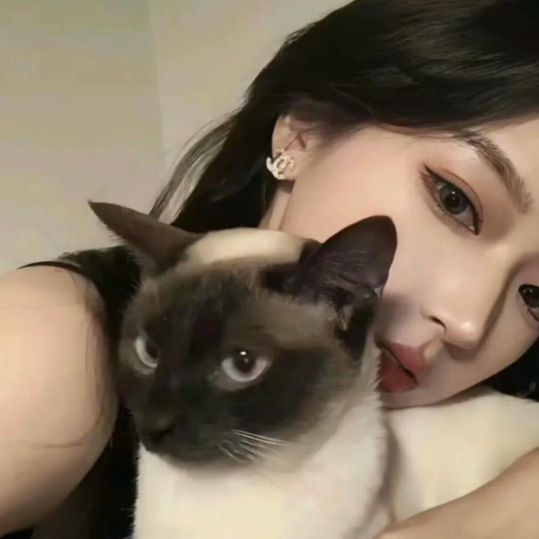 Yiyi-