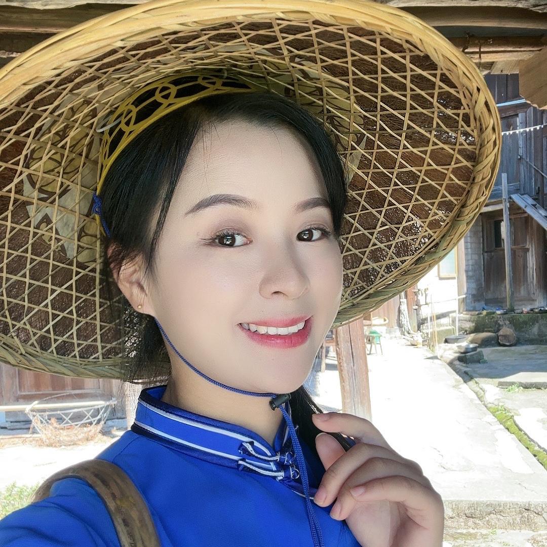 苗家沁儿美食坊