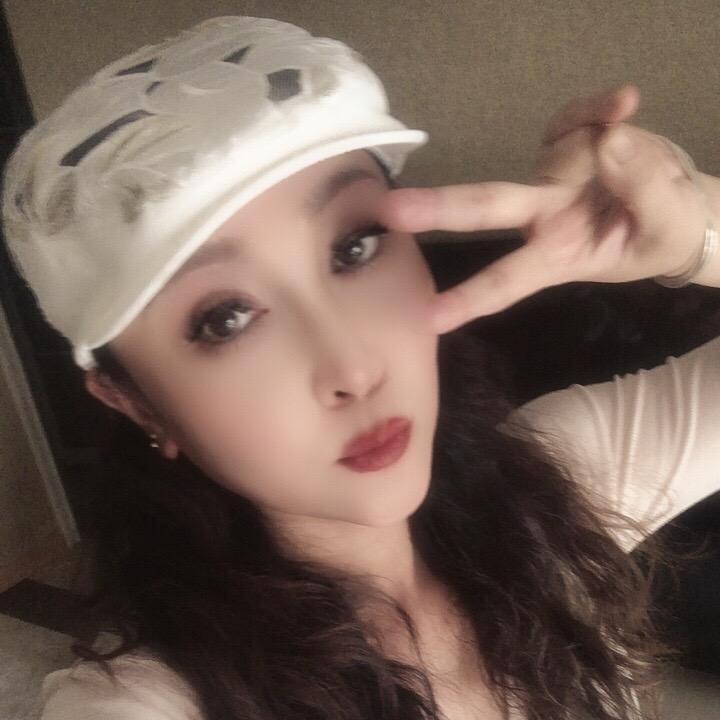 🌊  Lan 👑🧚♀️💖