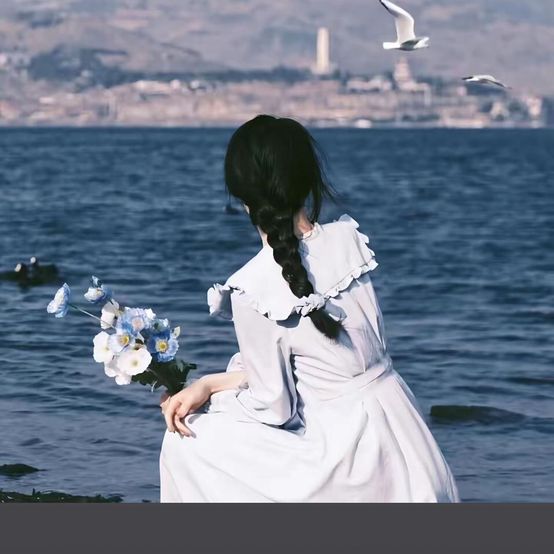 本色倾城大码女装