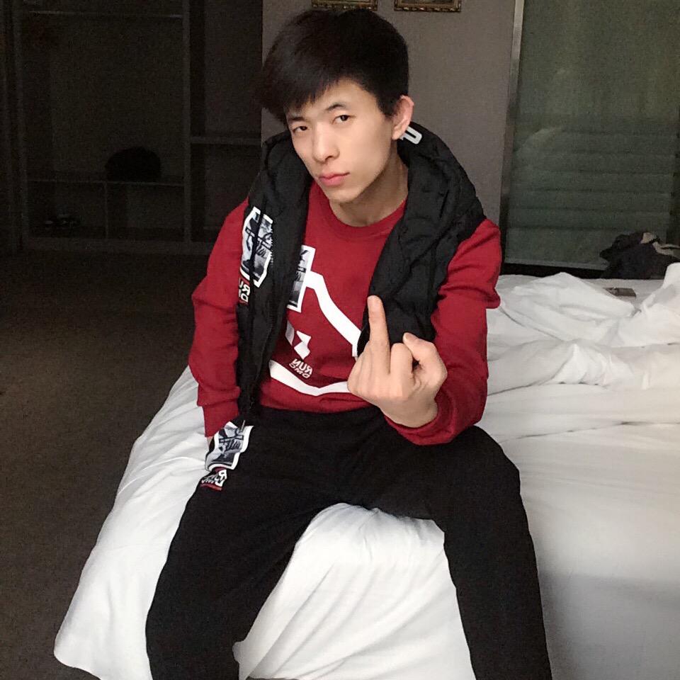 两个光棍汉