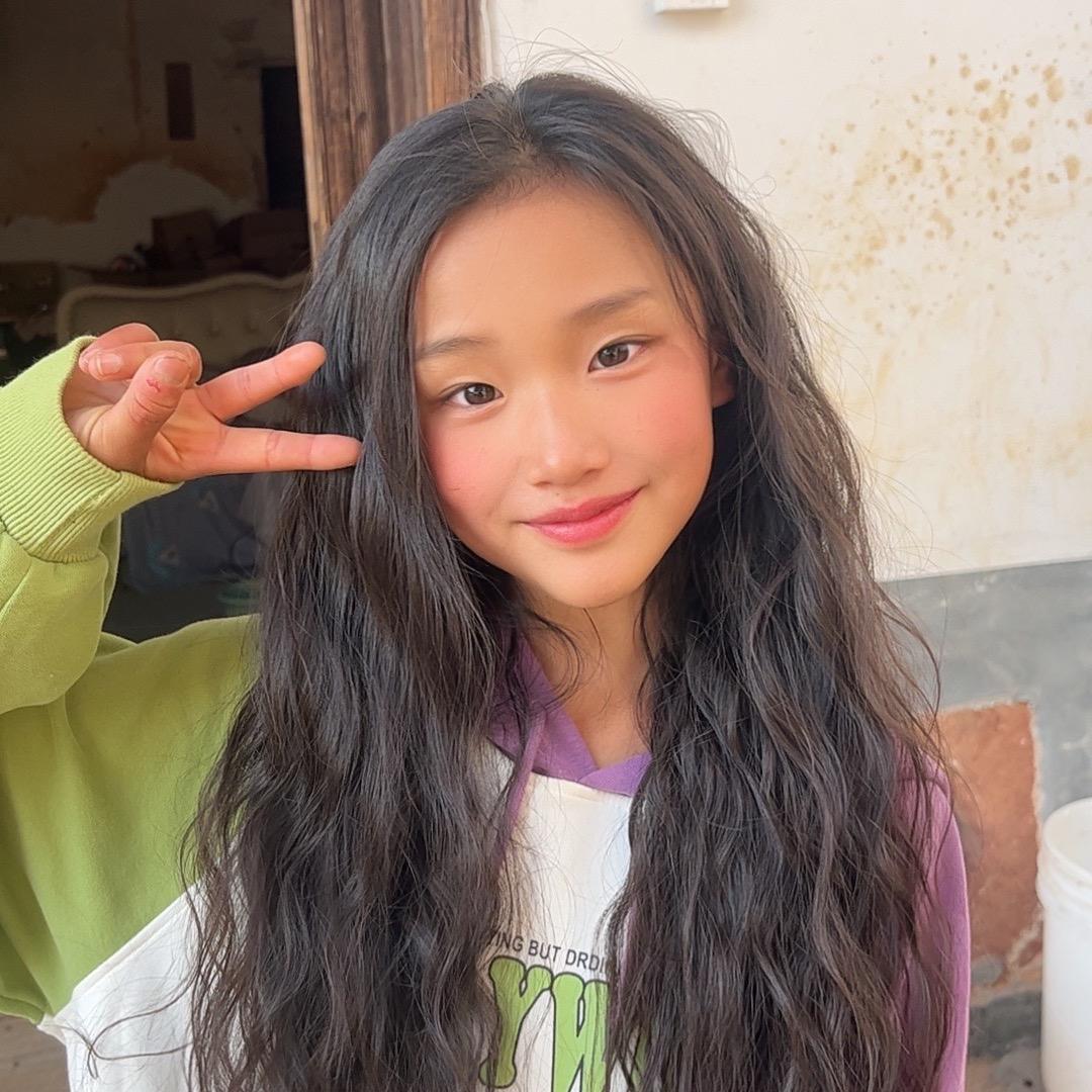 严小艺的女儿