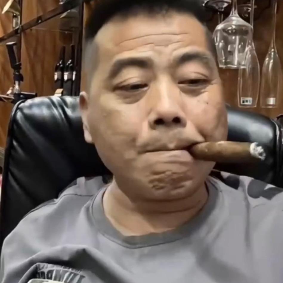 梦骑士雪茄红酒馆