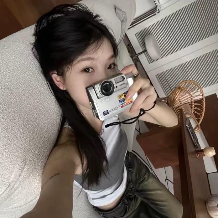 小眼睛