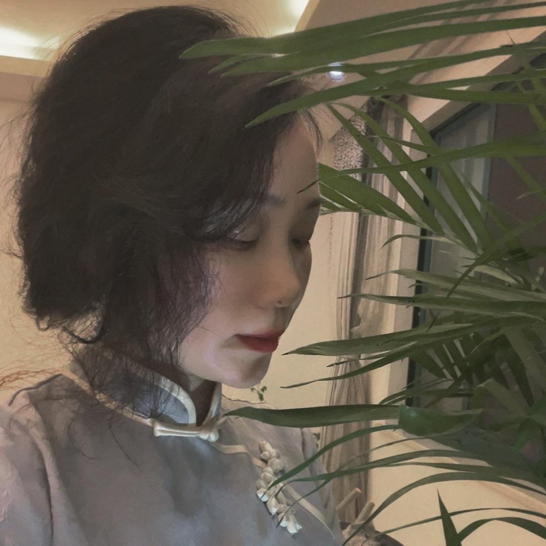 秋水伊人