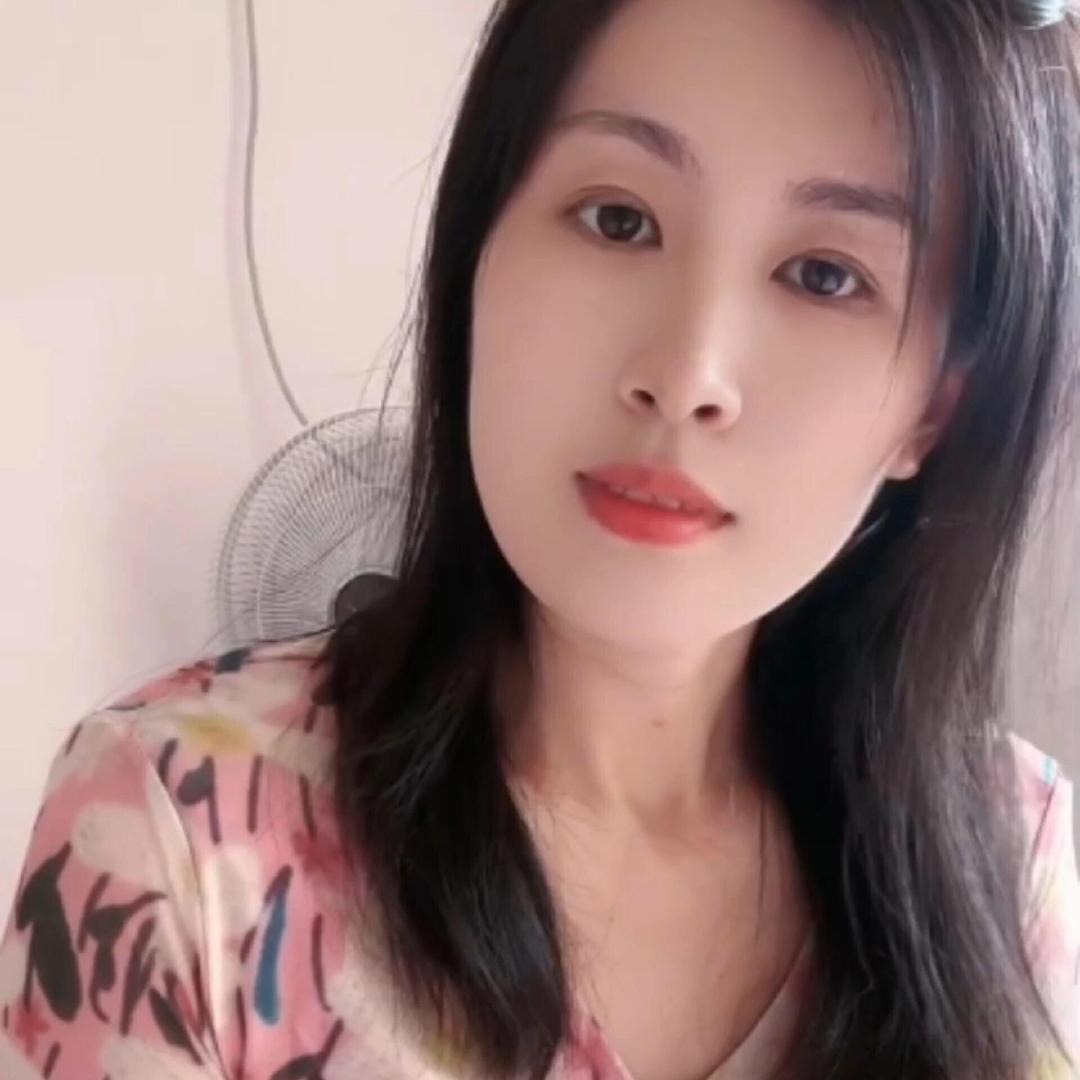 刘小英（单身）