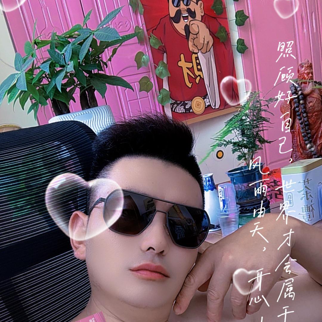 →自→由👉