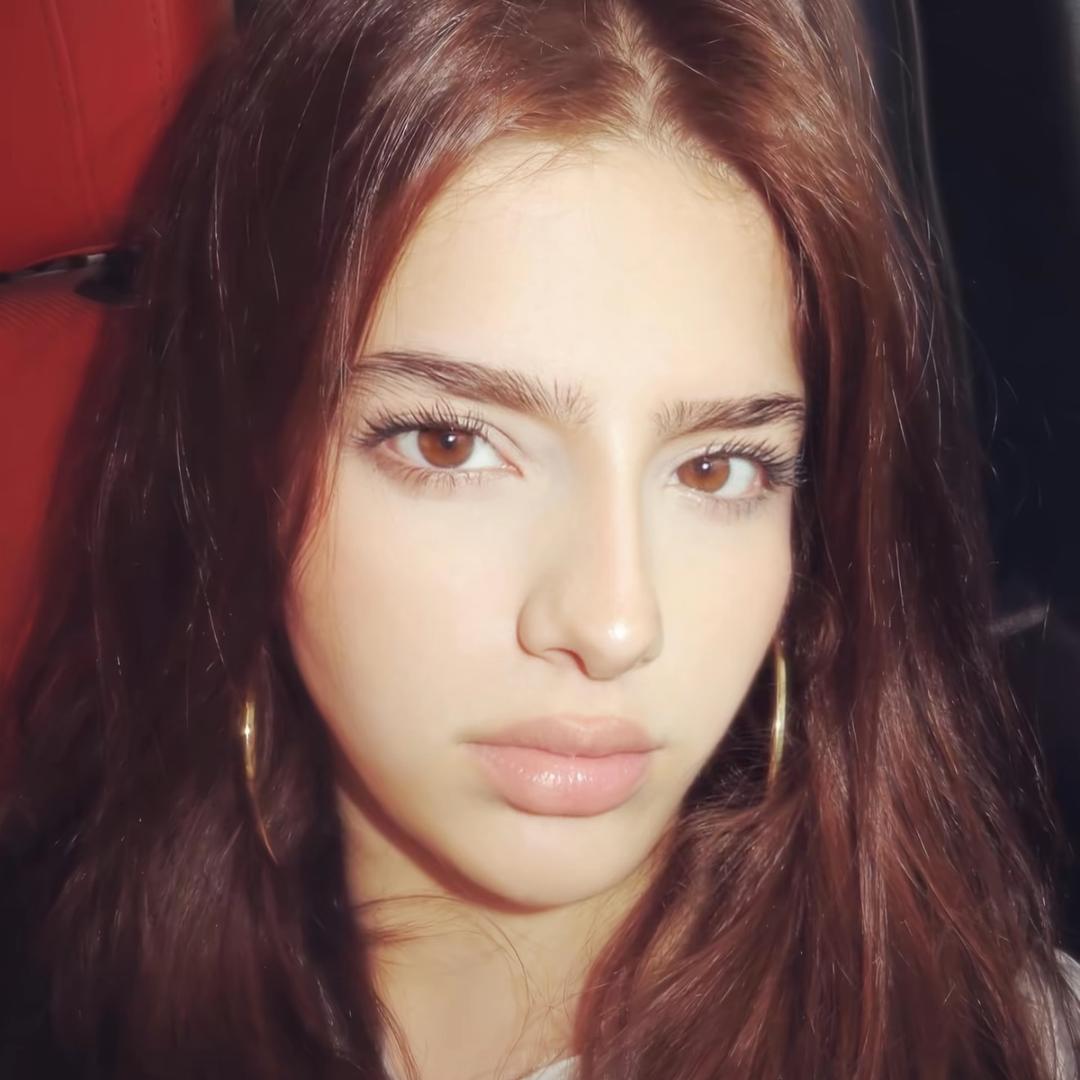Lunana_