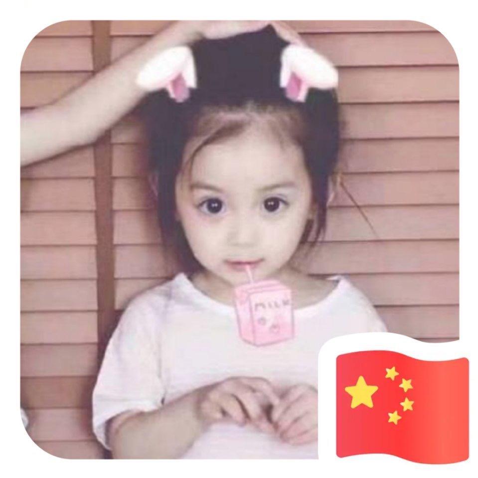 lena(｡･ω･｡)ﾉ♡