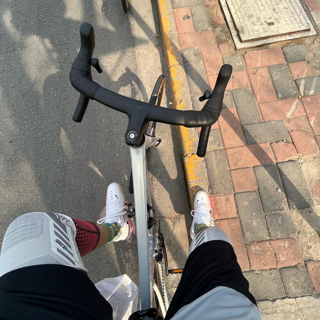001🏀