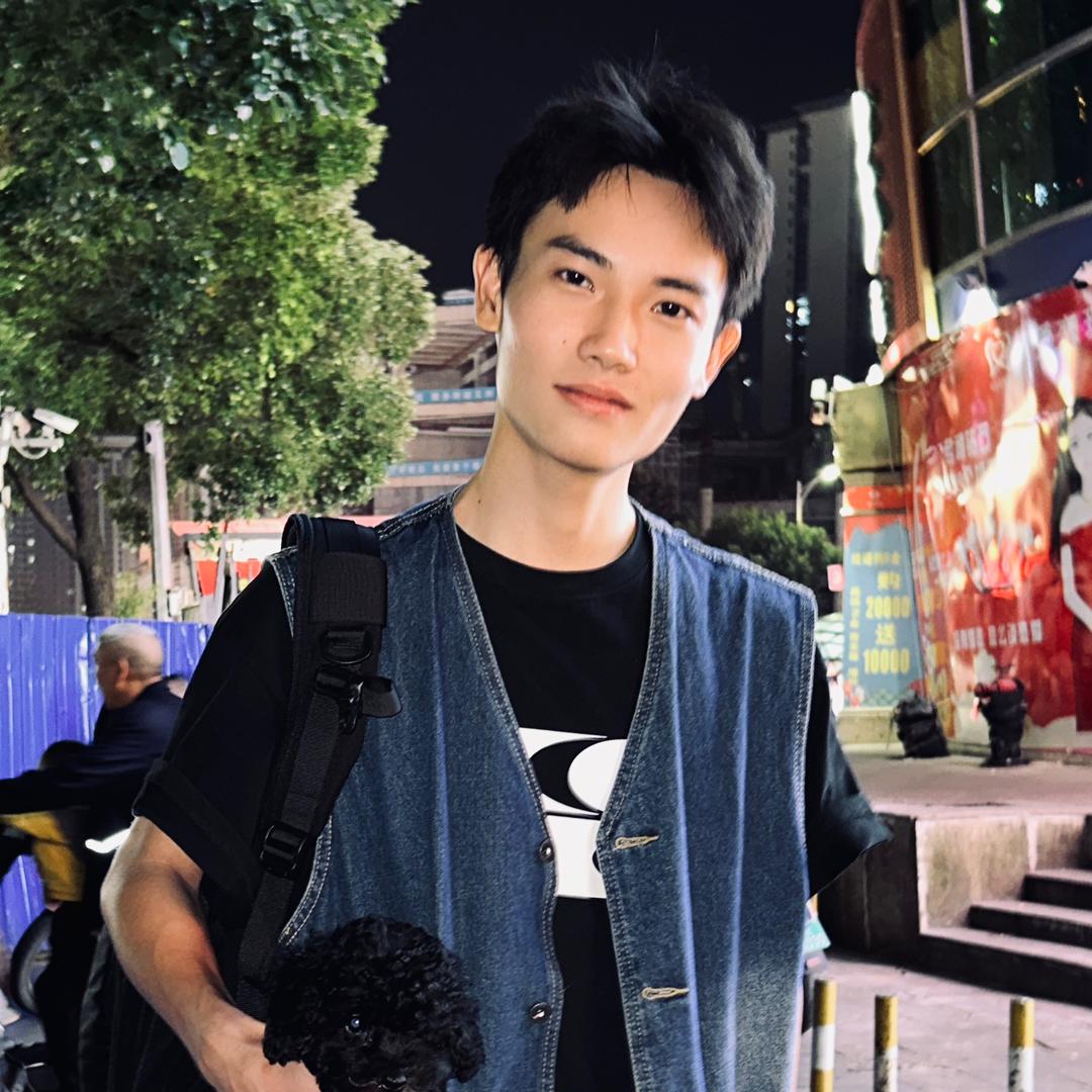 小帅哥哥